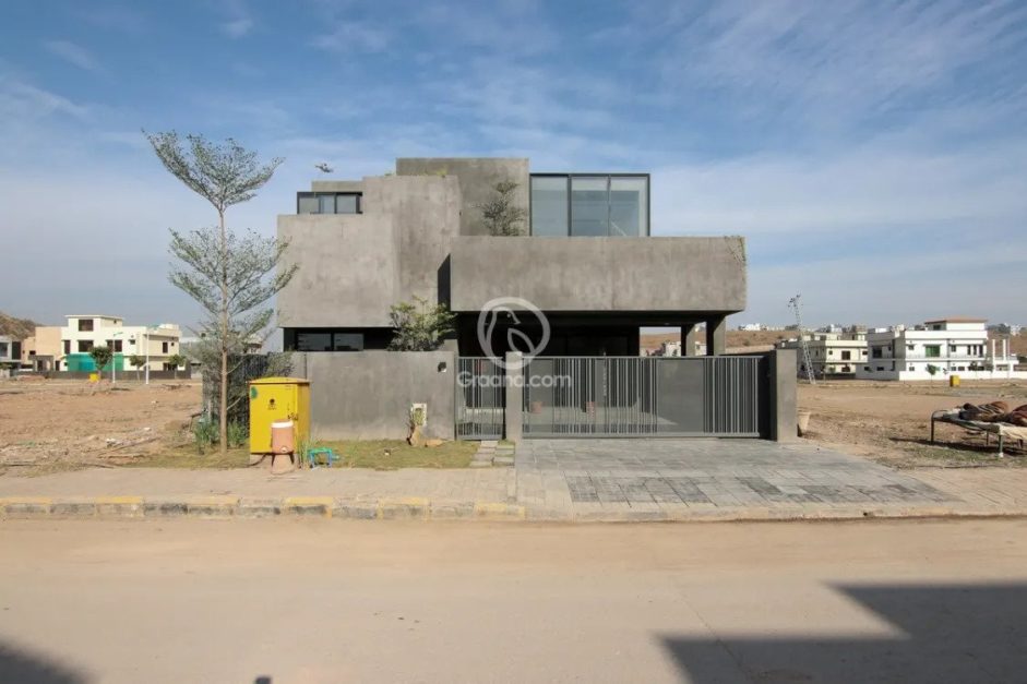 10 Marla House For Sale Bahria Town Phase 8, Rawalpindi
