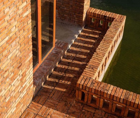 brick boundaries for balcony