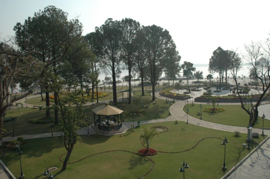 Wide view of Lake View Park in Islamabad - places to visit on Eid in Pakistan