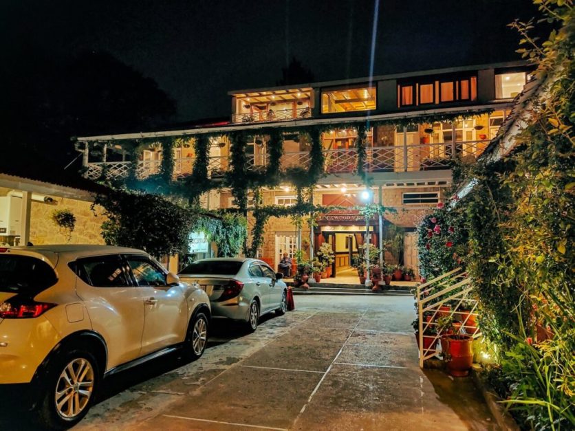  The Lockwood hotel is one of the best places to stay in Murree, because of its peaceful atmosphere and great customer service.