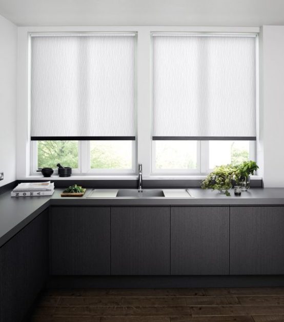 kitchen blinds to keep sunlight away