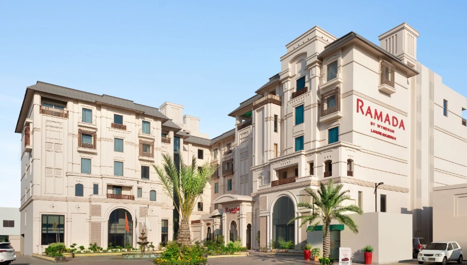 Beautiful Ramada Hotel by Wyndham
